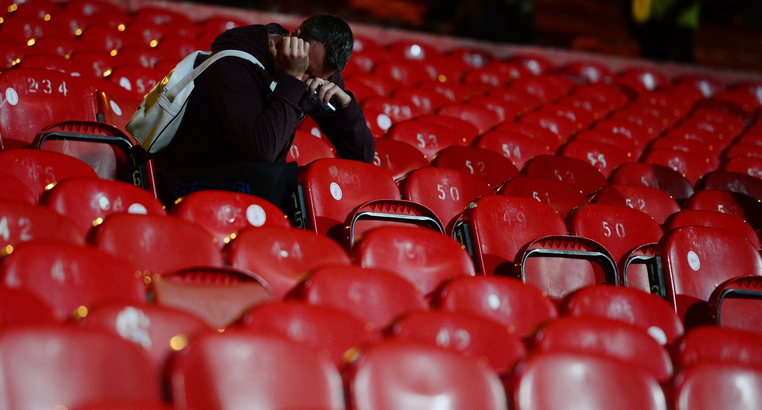 Ein einsamer Liverpool-Fan nach dem 3:3.