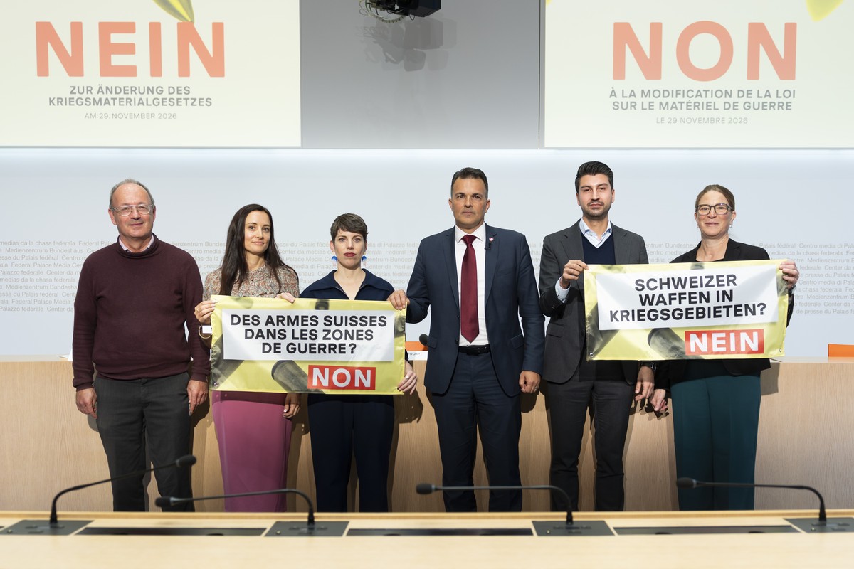 KEYPIX - Von links: Robert Unteregger, Justitia et Pax (Kommission der Schweizerischen Bischofskonferenz), Alicia Giraudel, Senior Legal Advisor and Researcher, Amnesty Schweiz, Lisa Mazzone, Parteipr ...