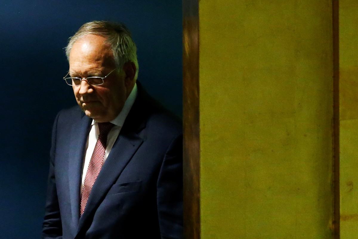 Swiss President Johann Schneider-Ammann enters the General Assembly Hall to speak during the 71st United Nations General Assembly in Manhattan, New York, U.S. September 20, 2016. REUTERS/Eduardo Munoz