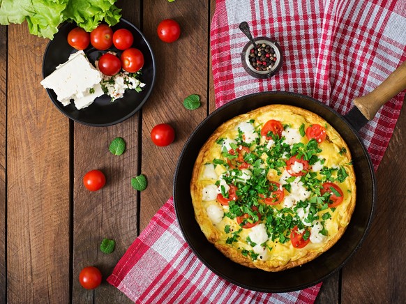 feta tomaten peterli petersilie prezzemolo omelette eier zmorge frühstück