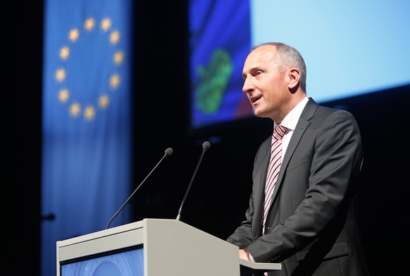 Liechtensteins Regierungschef Adrian Hasler bei seiner Festansprache, aufgenommen am Montag, 11. Mai 2015, beim Festakt 20 Jahre Mitgliedschaft Liechtensteins beim Europaeischen Wirtschaftsraum - EWR  ...