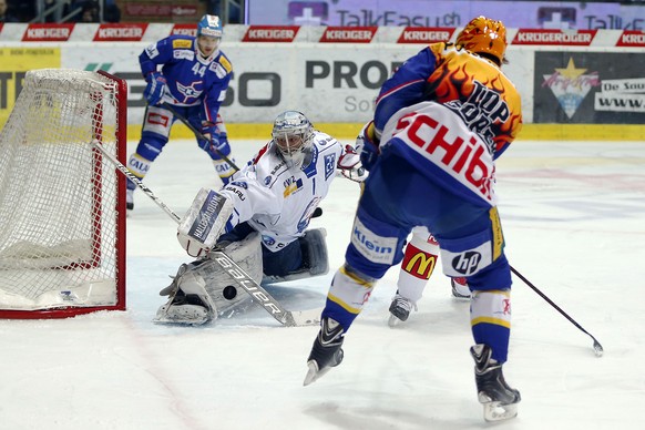 Tim Wolf: Mit seinen Paraden hält er einen Tag nach seinem 22. Geburtstag den ZSC bis zum Schluss im Spiel und sichert den Sieg.