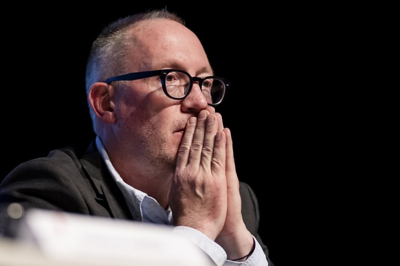 epa12620937 Nicolas Feraud, mayor of Crans-Montana, reacts during a press conference about the Le Constellation bar and lounge fire in Crans-Montana on New Year's Eve, in Sion, Switzerland, 01 Ja ...