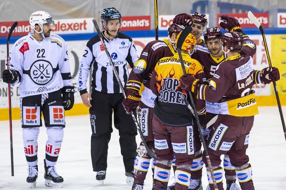 Les joueurs de club genevois, laissent eclater leur joie, lors du match du championnat suisse de hockey sur glace de National League LNA, entre le Geneve Servette HC et le HC Lugano, ce vendredi 8 jan ...
