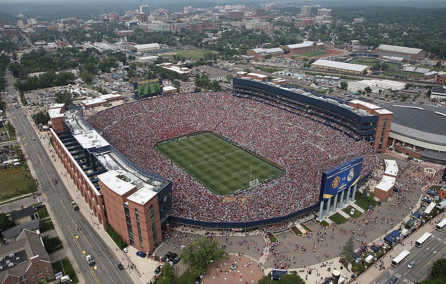 Luftaufnahme des&nbsp;Michigan Stadium von Ann Arbor bei Manchester United vs. Real Madrid.
