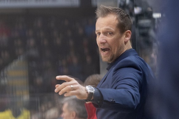 Biels Head Coach, Antti Toermaenen, waehrend dem ersten Playoff Halbfinalspiel der National League, zwischen dem SC Bern und dem EHC Biel, am Dienstag 26. Maerz 2019 in der Postfinance Arena in Bern.  ...