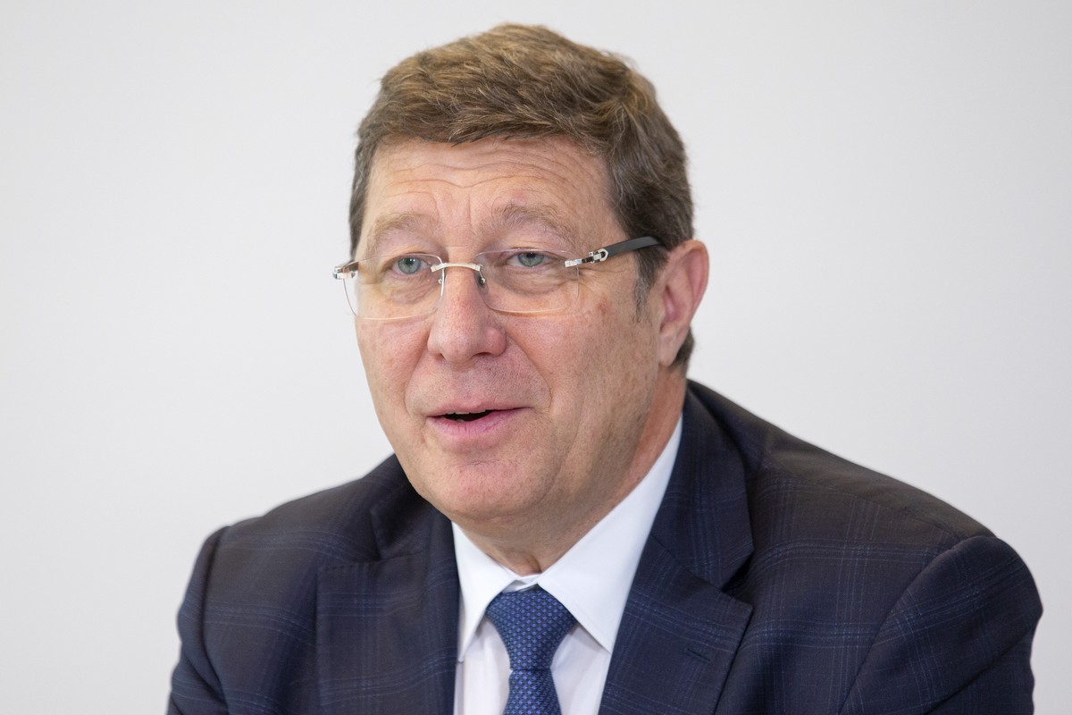 Mauro Poggia, conseiller d'Etat genevois, s'exprime sur la semaine nationale de la vaccination du COVID 19, lors du 62e point de presse sanitaire COVID-19, ce vendredi 5 novembre 2021 a Gene ...