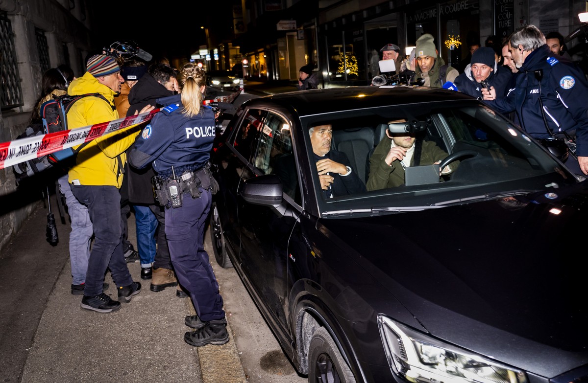 The owner of the bar in Crans-Montana, where the deadly fire happened on New Year's Day, Jessica Moretti from France, leaves under police protection with the lawyer Nicola Meier, after to be audi ...