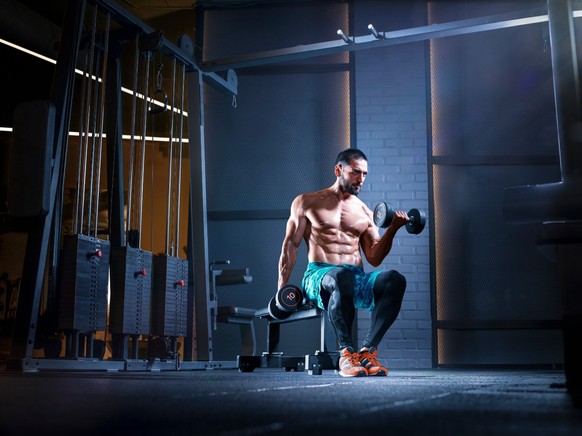 Fitness Symbolbild Gym Mann