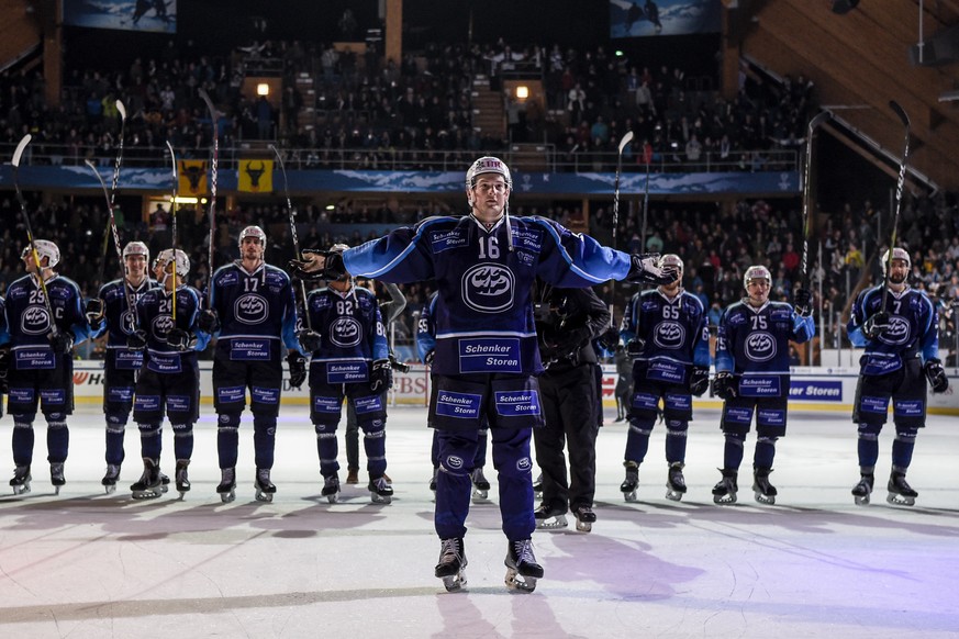 Ambri&#039;s Dominik Zwerger and the team after winning the game between HC Ambri-Piotta and TPS Turku, at the 93th Spengler Cup ice hockey tournament in Davos, Switzerland, Saturday, December 28, 201 ...