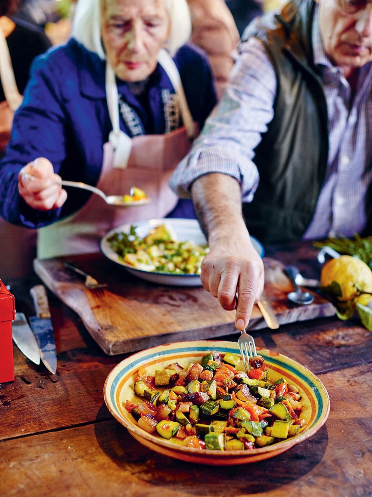 zucchini essen food markt rom italien italia jamie oliver gennaro contaldo https://www.jamieoliver.com