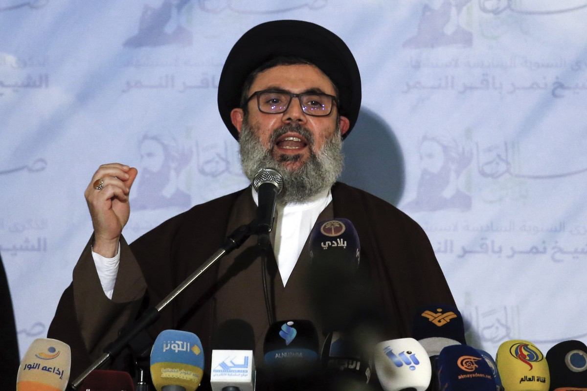 FILE - Senior Hezbollah leader Hashem Safieddine speaks during a conference for Saudi opposition in the southern Beirut suburb of Dahiyeh, Lebanon, Wednesday, Jan. 12, 2022. (AP Photo/Bilal Hussein, F ...