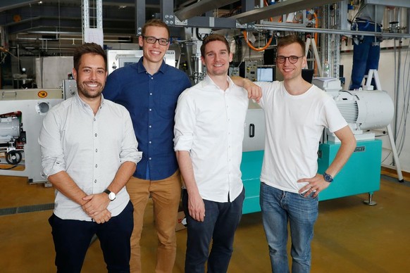 Das Gründerteam von Planted Chicken: Pascal Bieri, Eric Stirnemann, Christoph Jenny und Lukas Böni.