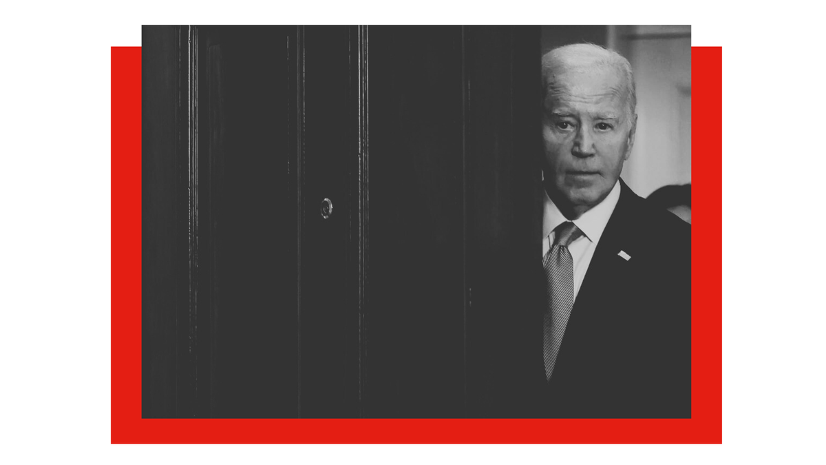 En abandonnant, Biden a décidé de sauver le monde