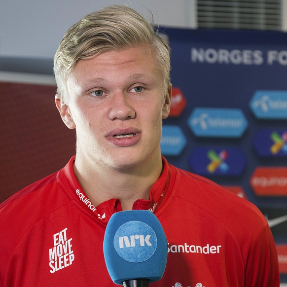 Norway&#039;s Erling Braut Haland is interviewed, the day after the team won the U20 World Cup Soccer match against Honduras, in Lublin, Poland, Friday, May 31, 2019. (AP Photo)