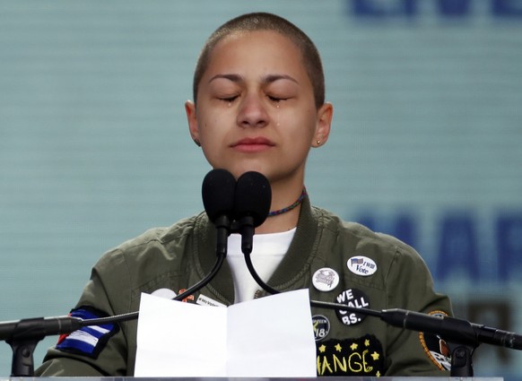 BILDPAKET -- ZUM JAHRESRUECKBLICK 2018 INTERNATIONAL, STELLEN WIR IHNEN HEUTE FOLGENDES BILDMATERIAL ZUR VERFUEGUNG -- Emma Gonzalez, a survivor of the mass shooting at Marjory Stoneman Douglas High S ...