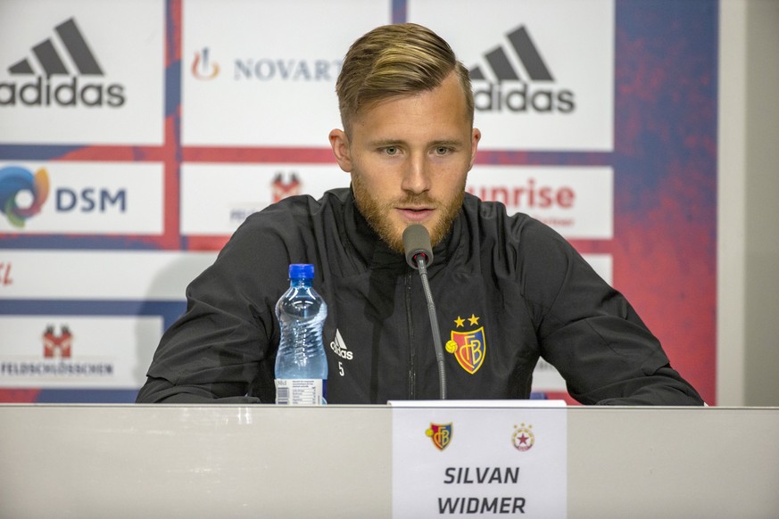 Der Basler Silvan Widmer spricht zu den Medien anlaesslich der Medienkonferenz am Mittwoch, 30. September 2020 vor dem UEFA Cup Qualifikationsspiel zwischen dem FC Basel und CSKA Sofia, in Basel. (KEY ...