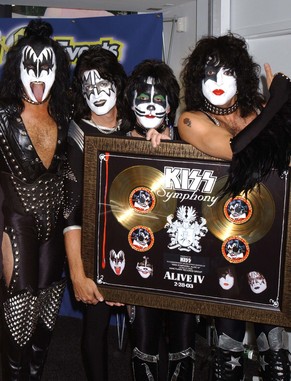 Kiss 2003 in New York: Die Bandmitglieder waren damals (von links) Gene Simmons, Ace Frehley, Peter Criss, and Paul Stanley.