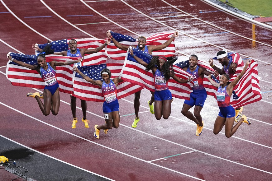 United States&#039; Kayla White, Sha&#039;Carri Richardson, Twanisha Terry and Melissa Jefferson-Wooden of the women&#039;s 4 X 100 meters relay final and Christian Coleman, Noah Lyles, Courtney Linds ...