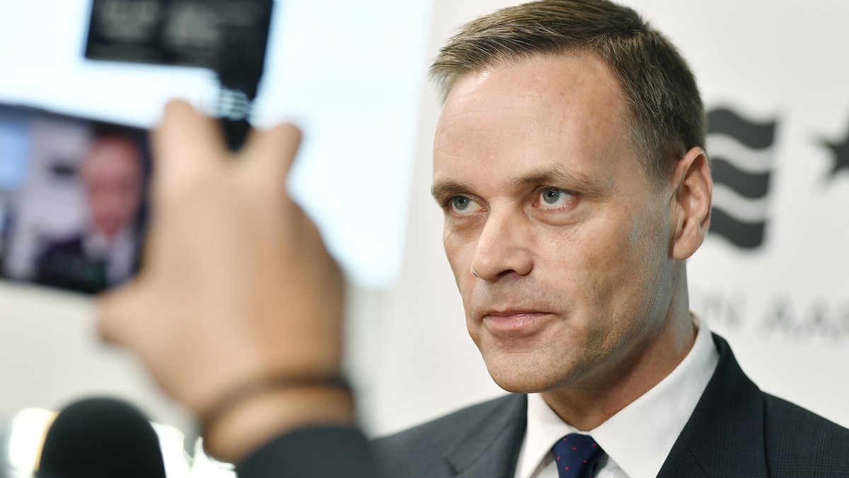 Jean-Pierre Gallati is considering a run for Switzerland’s Federal Council