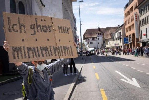 Auch dieser junge Aarauer stand am Strassenrand.