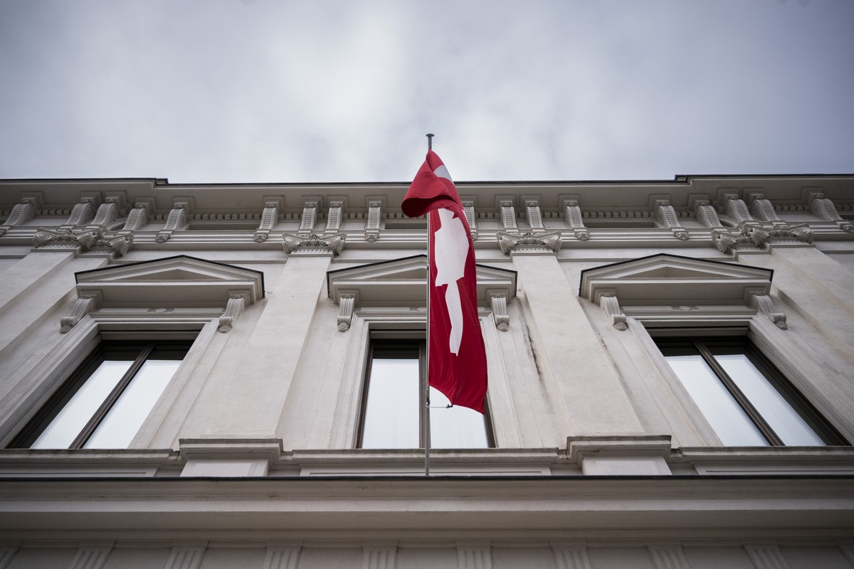 Entrance of the Federal Criminal Court of Switzerland in Bellinzona, Switzerland, before the beginning of trial in second instance on Bulgarian mafia money laundering by Credit Suisse, Tuesday, Octobe ...