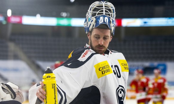 Ambris Torhueter Damiano Ciaccio im Eishockey Meisterschaftsspiel der National League zwischen dem EHC Biel und HC Ambri-Piotta, am Dienstag, 15. Dezember 2020, in der Tissot Arena in Biel. (KEYSTONE/ ...