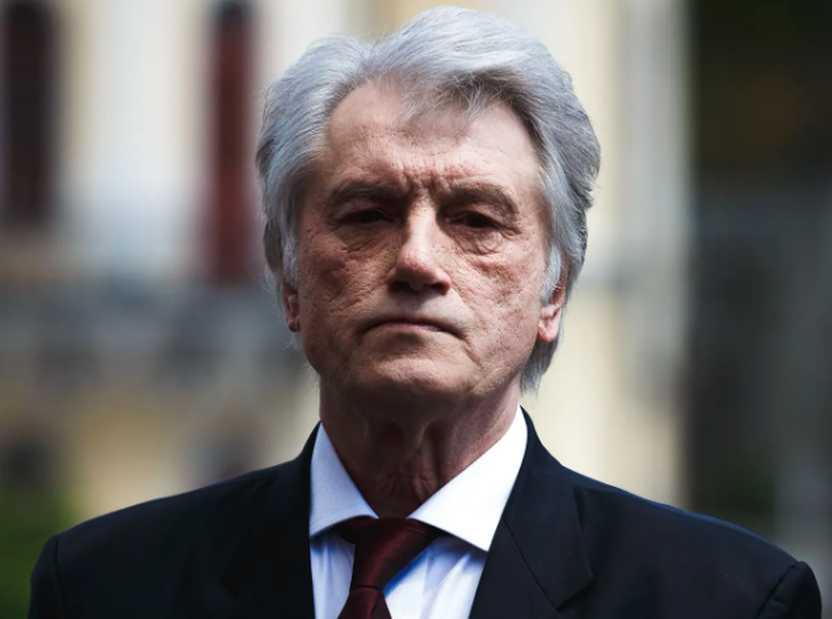 Viktor Iouchtchenko est un ancien président ukrainien et héros de la « Révolution orange ». Lors d'une apparition à Zurich, il s'en prend à Poutine, met de l'espoir en Suisse et révèle  ...