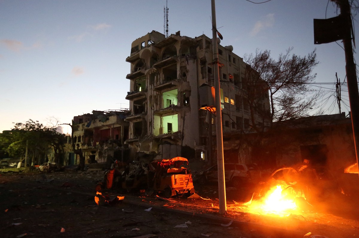 Kriegsgebiet: Mogadischu. Die Al-Shabaab-Miliz greift immer wieder Regierungsgebäude an. 