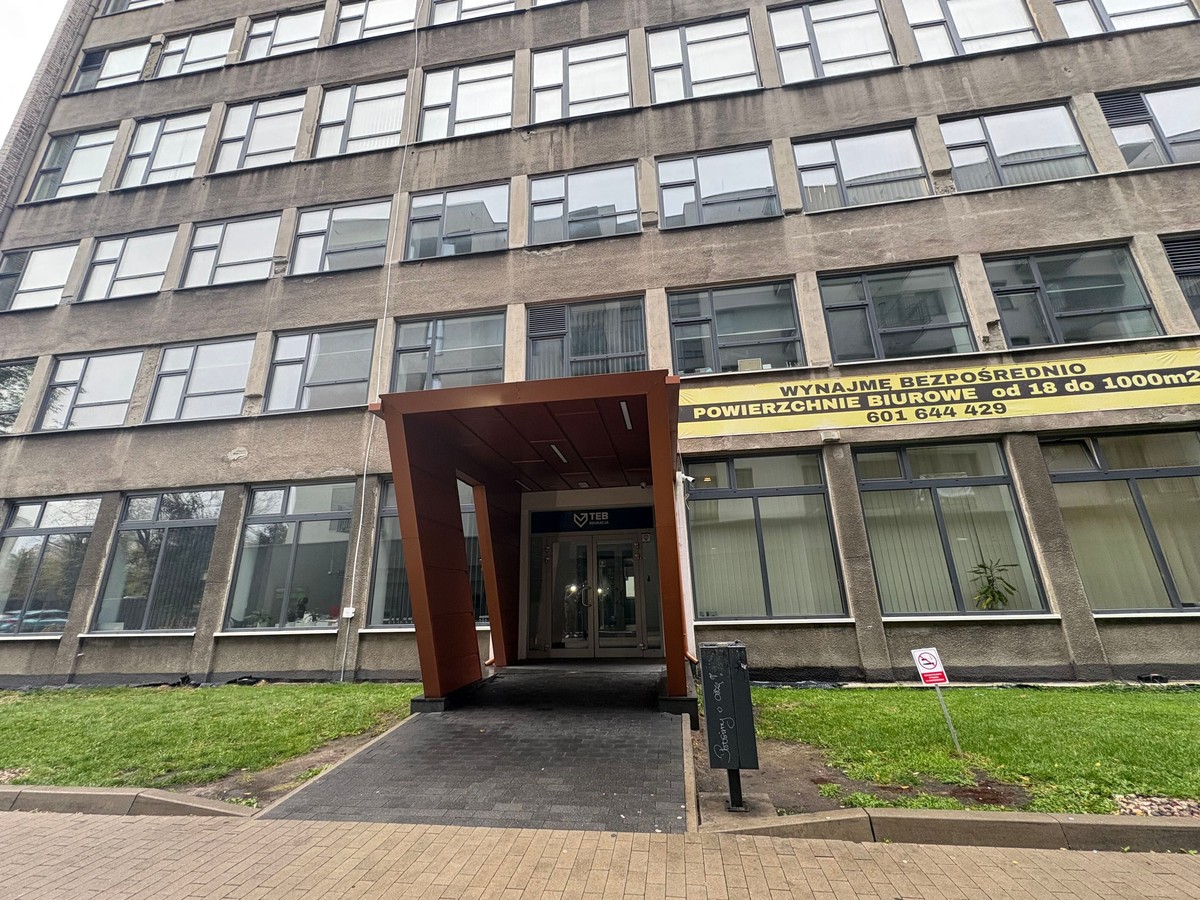 The entrance to the private post-secondary school in the Praga district of Warsaw in Poland is pictured on Saturday, Oct. 10, 2026. (AP Photo/Claudia Ciobanu)
Poland School Attacks