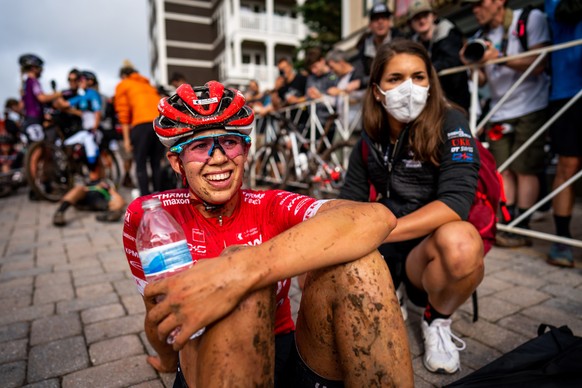 epa10098054 Alessandra Keller from Switzerland reacts after the UCI Mountain Bike World Cup Short Track Women Elite race, XCC, in Snowshoe, USA, 29 July 2022. EPA/MAXIME SCHMID