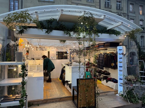 Der Stand der Kiltmacherin auf dem Münsterplatz.