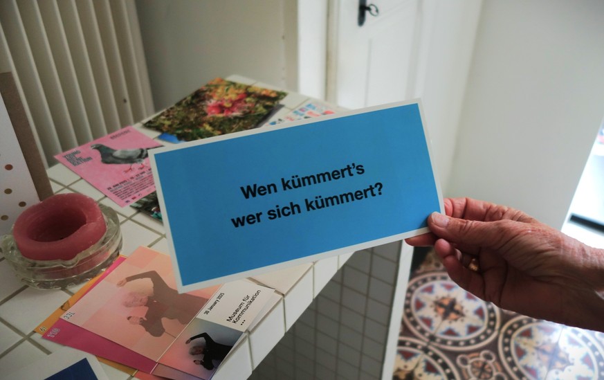 Die Pensionierte Regina Ammann aus Bern erzählt, wie es ihr ergangen ist, als ihr Mann sich nach 40 Jahren Ehe im Pensionsalter von ihr scheiden liess und wie sie sich ein neues Leben aufgebaut hat.