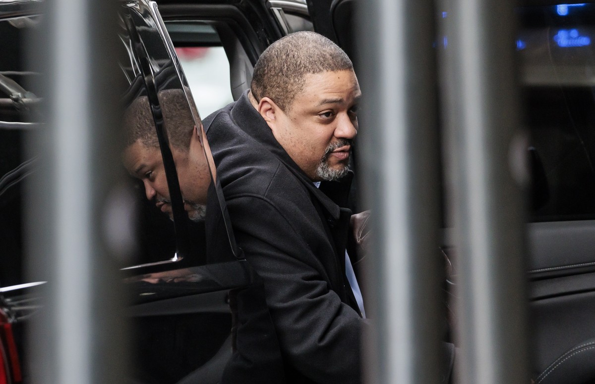 epa10547487 New York County District Attorney Alvin Bragg arrives at New York Criminal Court in New York, New York, USA, 28 March 2023. A Manhattan grand jury convened by the district attorney's  ...