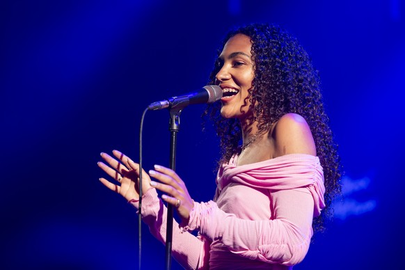British singer Olivia Dean performs on the Montreux Jazz Lab stage during the 57th Montreux Jazz Festival (MJF), in Montreux, Switzerland Thursday, July 13, 2023 (KEYSTONE/Cyril Zingaro)