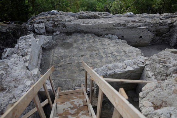 New archeological excavations at Villa Celimontana have uncovered a Roman residence, probably the home of a fire brigade commander from the second or third century, in Rome, Italy, Wednesday, Aug. 5,  ...