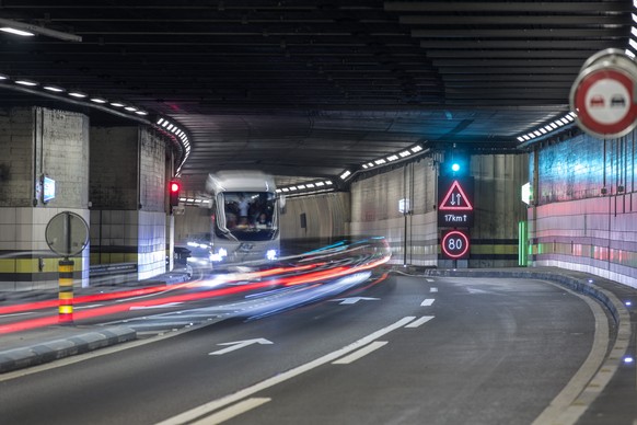 Damit das alte renoviert werden kann, soll ein neues Tunnel her.