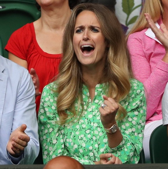 . 02/07/2021. London, United Kingdom. Kim Sears watching husband Andy Murray playing his third round match on day five of the Wimbledon Tennis Championships in London. PUBLICATIONxINxGERxSUIxAUTxHUNxO ...