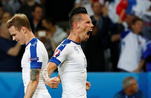 Football Soccer - Russia v Slovakia - EURO 2016 - Group B - Stade Pierre-Mauroy, Lille, France - 15/6/16Slovakia&#039;s Marek Hamsik celebrates after scoring their second goal REUTERS/Christian Hartma ...