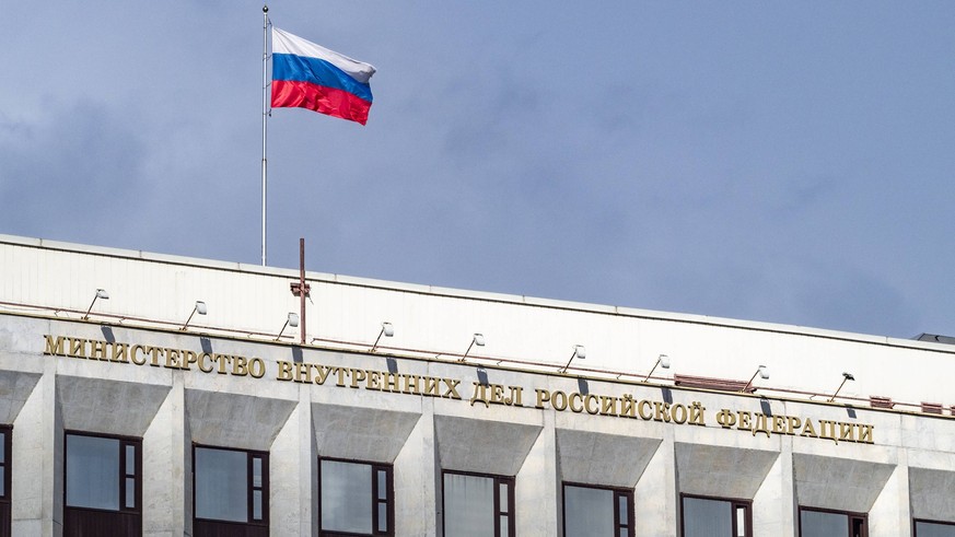 Found shot dead: Russian general allegedly committed suicide after resigning Conservative Hindus in India protest Valentine’s Day