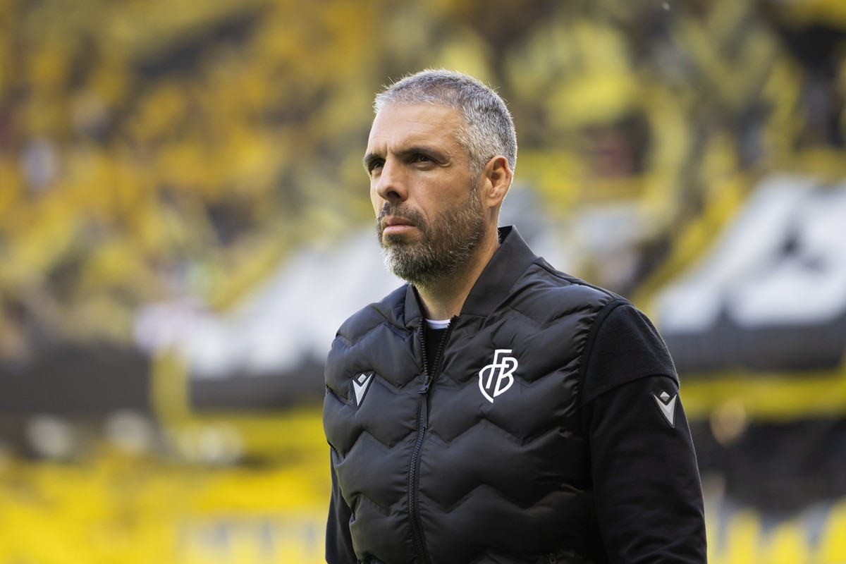 Trainer Fabio Celestini (FCB) vor dem Super League Spiel zwischen dem BSC Young Boys und dem FC Basel, am Sonntag, 18. Mai 2025 im Stadion Wankdorf in Bern. (KEYSTONE/Peter Klaunzer)