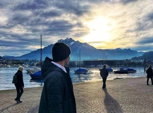 Aargauer Zeitung, 09.02.2026:
Russischer Agent in der Schweiz aufgeflogen: Wollte er Paketbomben verschicken?

Der ukrainische Flüchtling Yevhen B. soll aus Kreuzlingen eine brandgefährliche Sabotagea ...