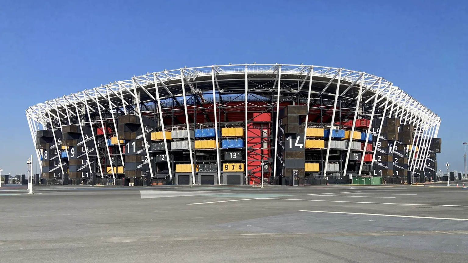 Das Stadium 974 ist heute noch ein Hingucker, auch wenn es zwei Jahre lang nicht benutzt wurde.
