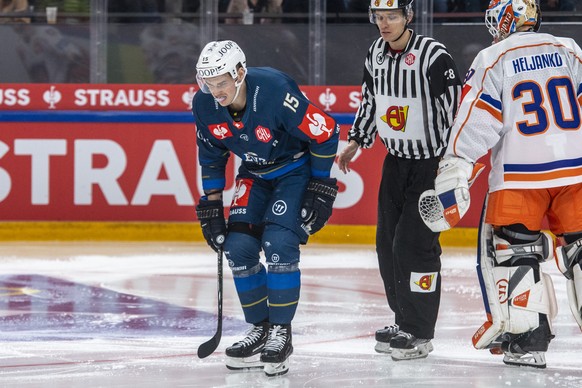 Gregory Hofmann from Zug get Hurt during the Semifinal game of the Champions Hockey League match between Switzerland&#039;s EV Zug and Tappara Tampere of Finland, in Zug, Switzerland, Tuesday, January ...