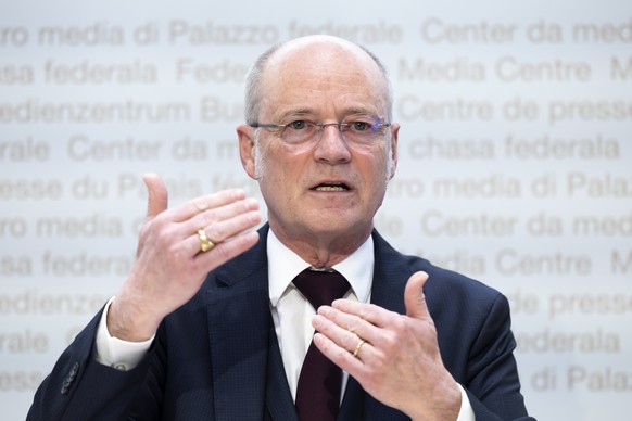 Bundesanwalt Stefan Blaettler spricht waehrend einer Medienkonferenz ueber den Taetigkeitsbericht 2024 der Bundesanwaltschaft, am Donnerstag, 3. April 2025, in Bern. (KEYSTONE/Peter Klaunzer)