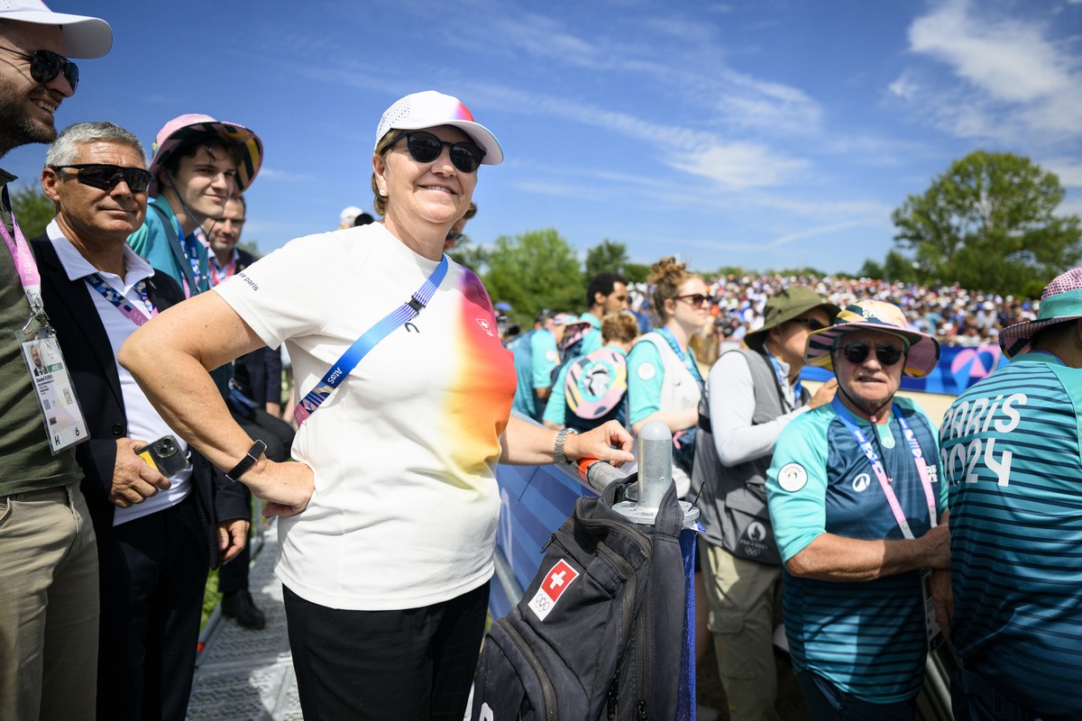 Viola Amherd, President of the Swiss Confederation looking at the Women's Cross-country race at the 2024 Paris Summer Olympics in Paris, France, Sunday, July 28, 2024. (KEYSTONE/Laurent Gillieron ...