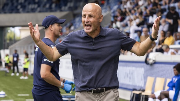 L&#039;entraineur Peter Zeidler (LS), lors de la rencontre de football de Swiss Super League entre le FC Lausanne-Sport, LS, et le Winterthur, FCW, ce dimanche 27 juillet 2025 au stade de la Tuiliere  ...