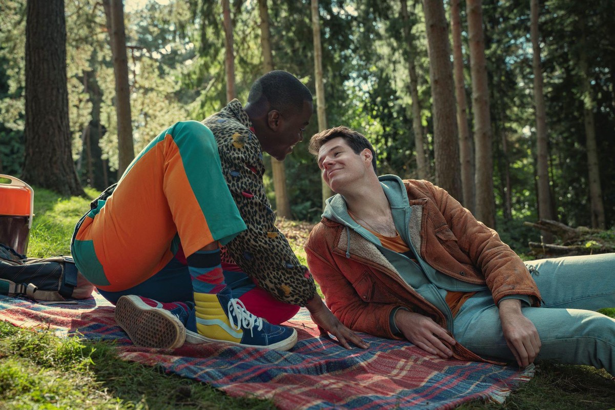 Sex Education Season 3. Ncuti Gatwa as Eric Effiong, Connor Swindells as Adam Groff in Episode 2 of Sex Education Season 3. Cr. Sam Taylor/NETFLIX © 2020
