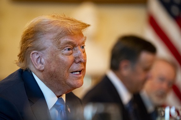 epa12223534 US President Donald Trump speaks during a dinner with Israeli Prime Minister Benjamin Netanyahu (not pictured) in the Blue Room of the White House in Washington, DC, USA, 07 July 2025. Isr ...