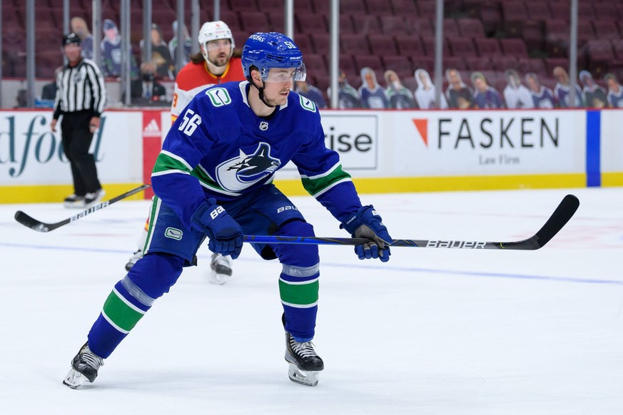 VANCOUVER, BC - MAY 18: Vancouver Canucks left wing Marc Michaelis 56 skates up ice during their NHL, Eishockey Herren, USA game against the Calgary Flames at Rogers Arena on May 18, 2021 in Vancouver ...